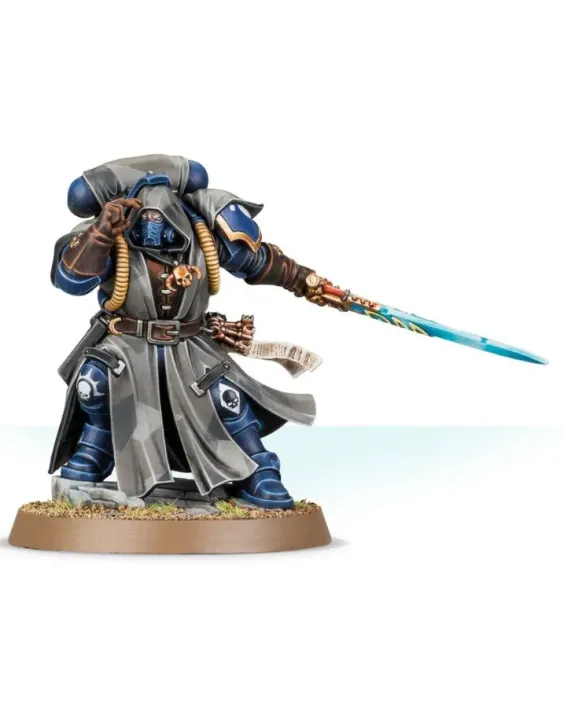 Primaris Librarian in Phobos Armour